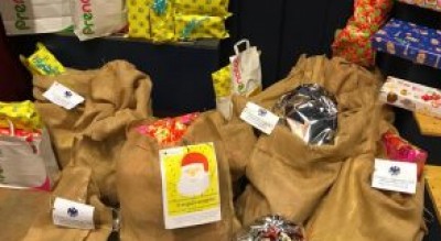 natale-2023-torna-regalo-sospeso-confcommercio-Società