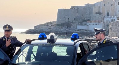 evasore-totale-avvocato-vieste-finanza-contesta-violazioni-fiscali-Cronaca