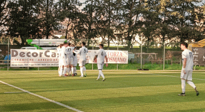 calcio-promozione-cosmano-festa-in-casa-borgorosso-molfetta-battuto-Sport