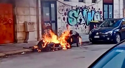 cassonetti incendiati foggia