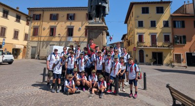 il-sindaco-di-vicchio-al-fianco-dei-lupetti-del-gruppo-scout-foggia-1-Società