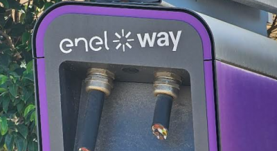 mobilita-elettrica-e-transizione-ecologica-a-foggia-colonnine-fantasma-Società