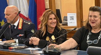 nessuno-tocchi-i-miei-nonni-campagna-del-comune-di-foggia-Società
